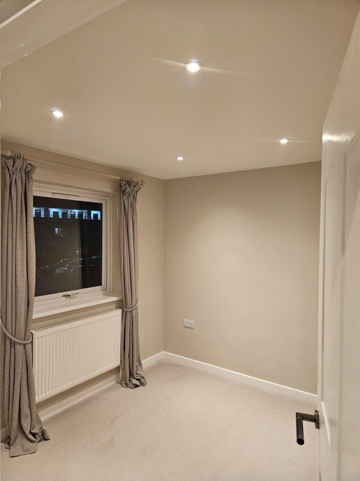 painter and decorator near me Walthamstow